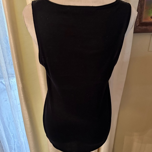 BCBG black sequin black sleeveless tank sweater. - Picture 4 of 7